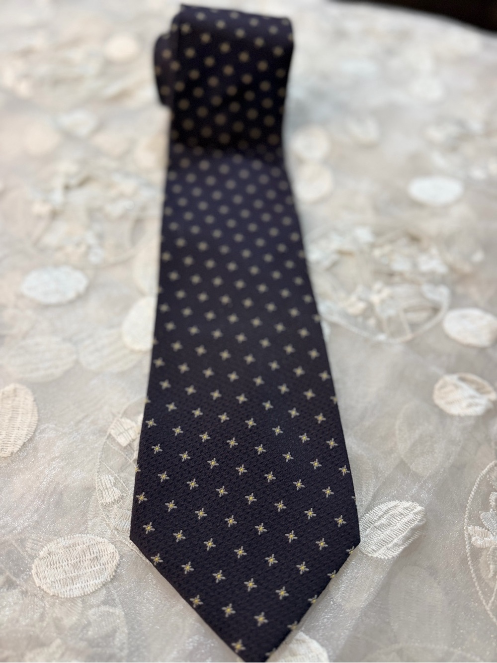 Classic Navy Star Pattern Men's Tie - Unbranded